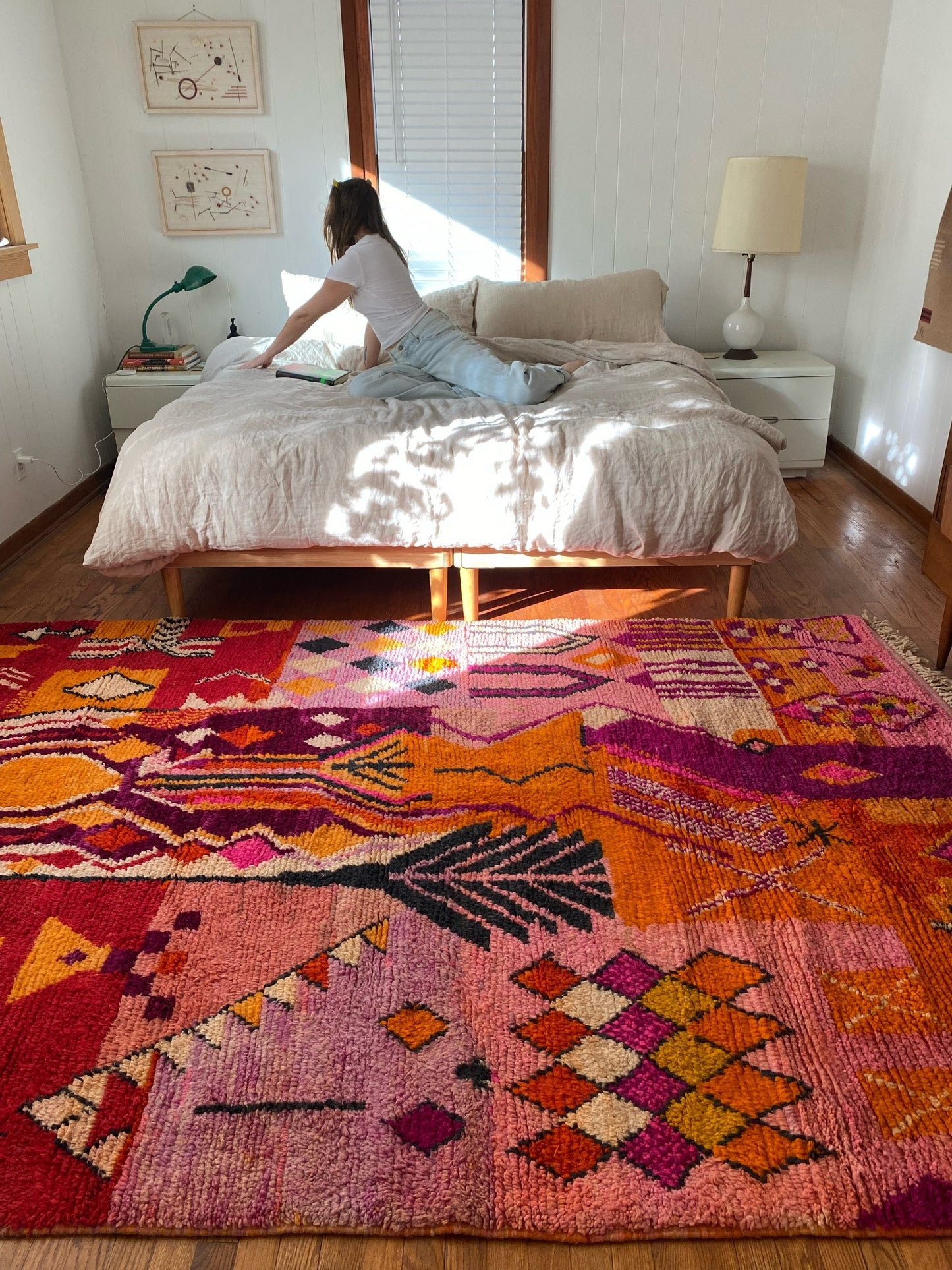 Style Wedelia Moroccan Rug with a King Size Bed