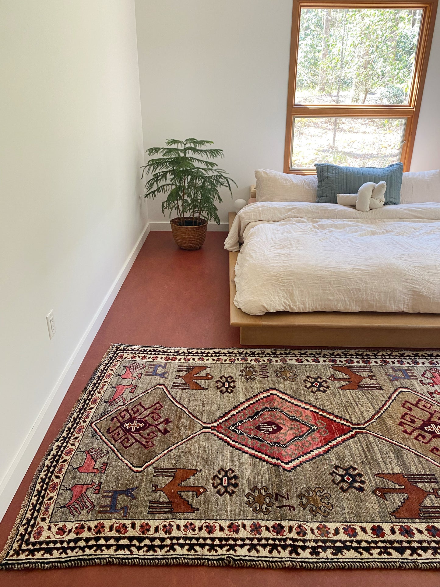 Alla Vintage Persian Rug
