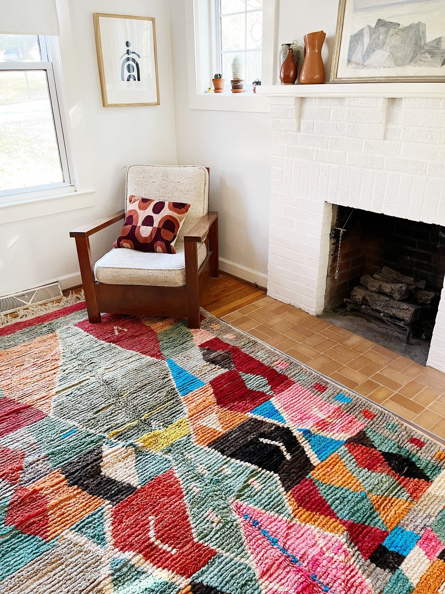 Style Reute Moroccan Rug in a Living Room