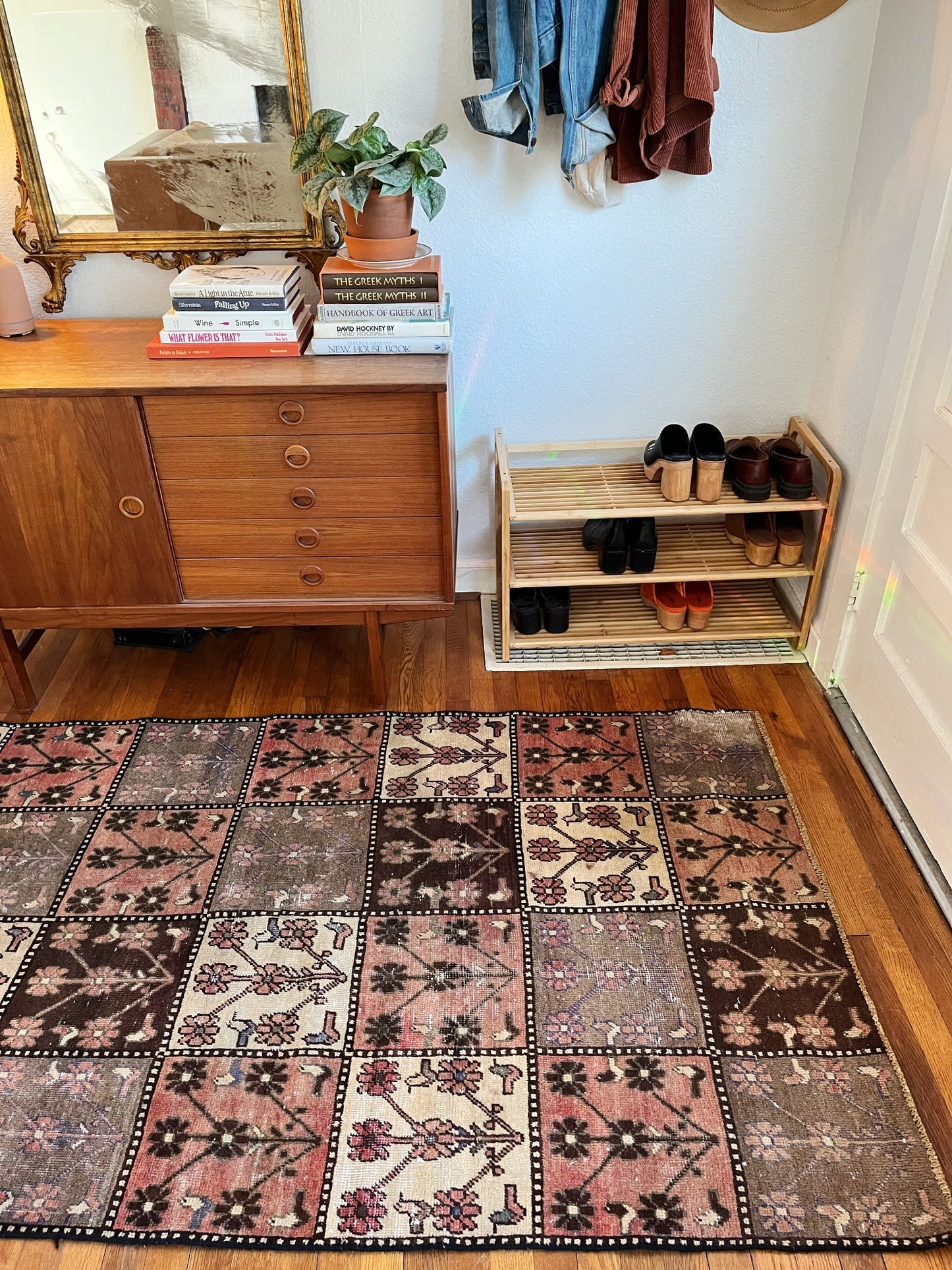See Chezia Persian Rug