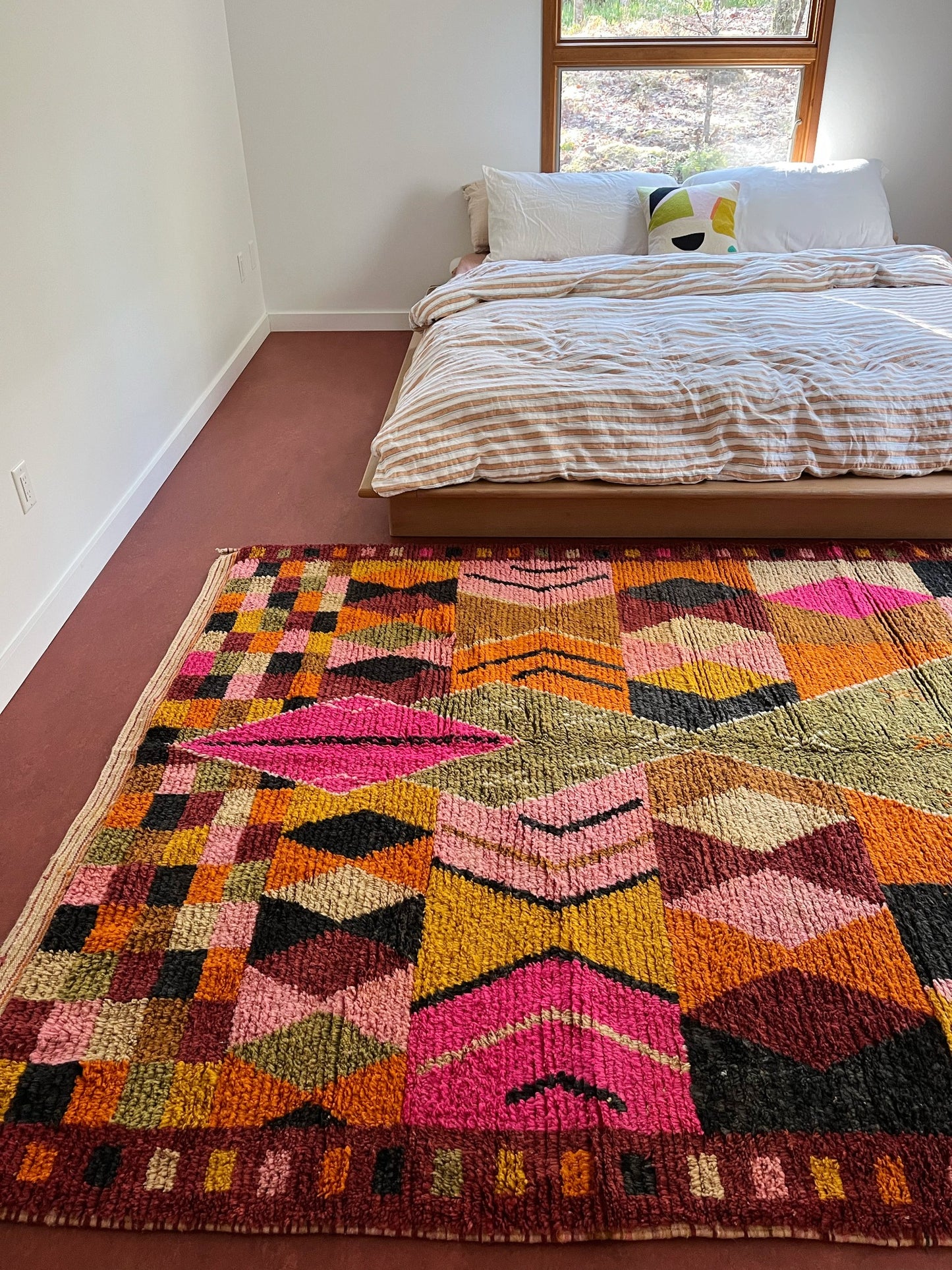 See Edge of Sala Moroccan Rug