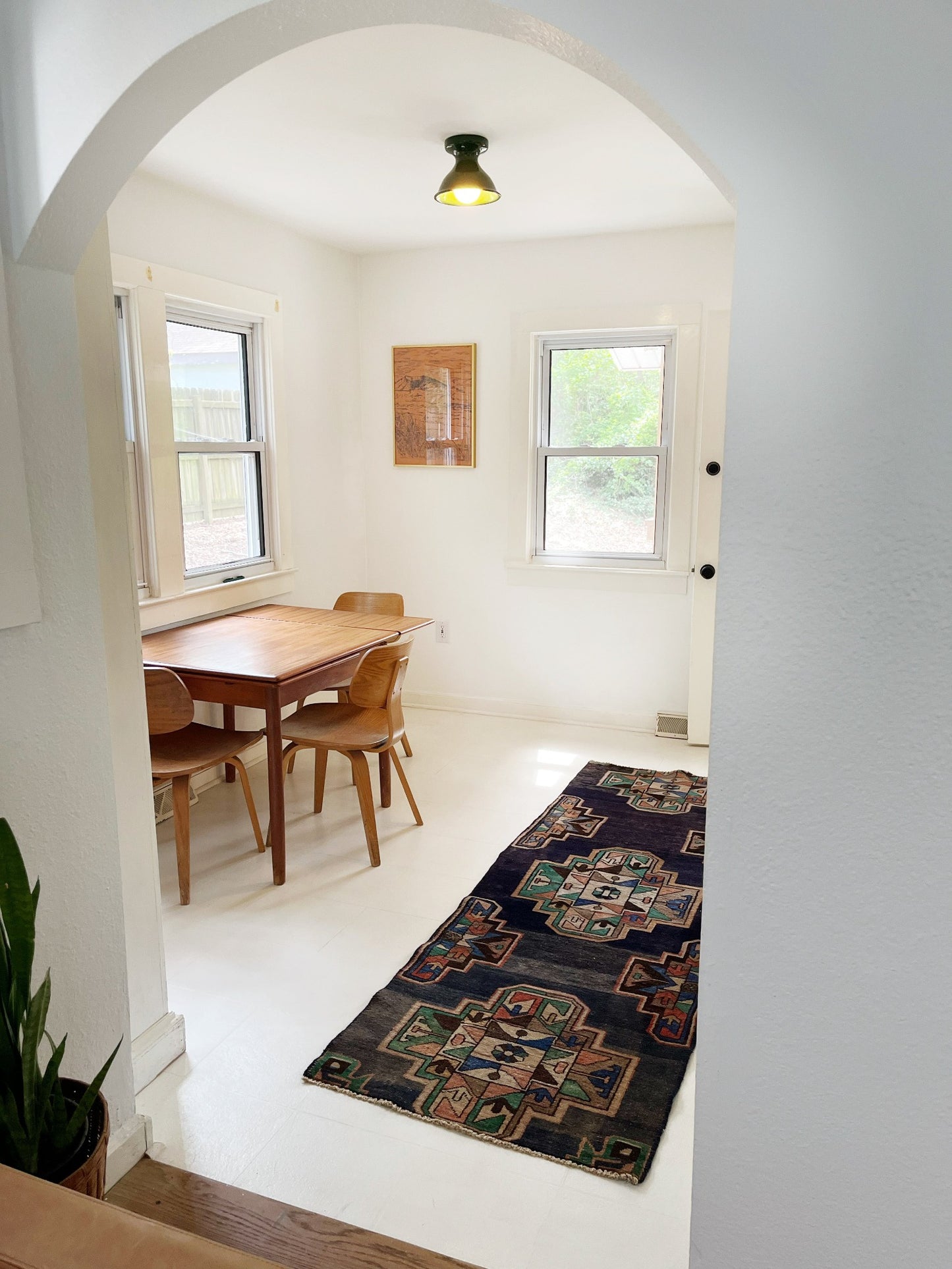 Style Vintage Indigo Persian Runner Rug in a Kitchen