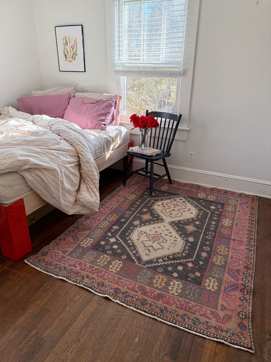 Ler Pink Vintage Persian Rug