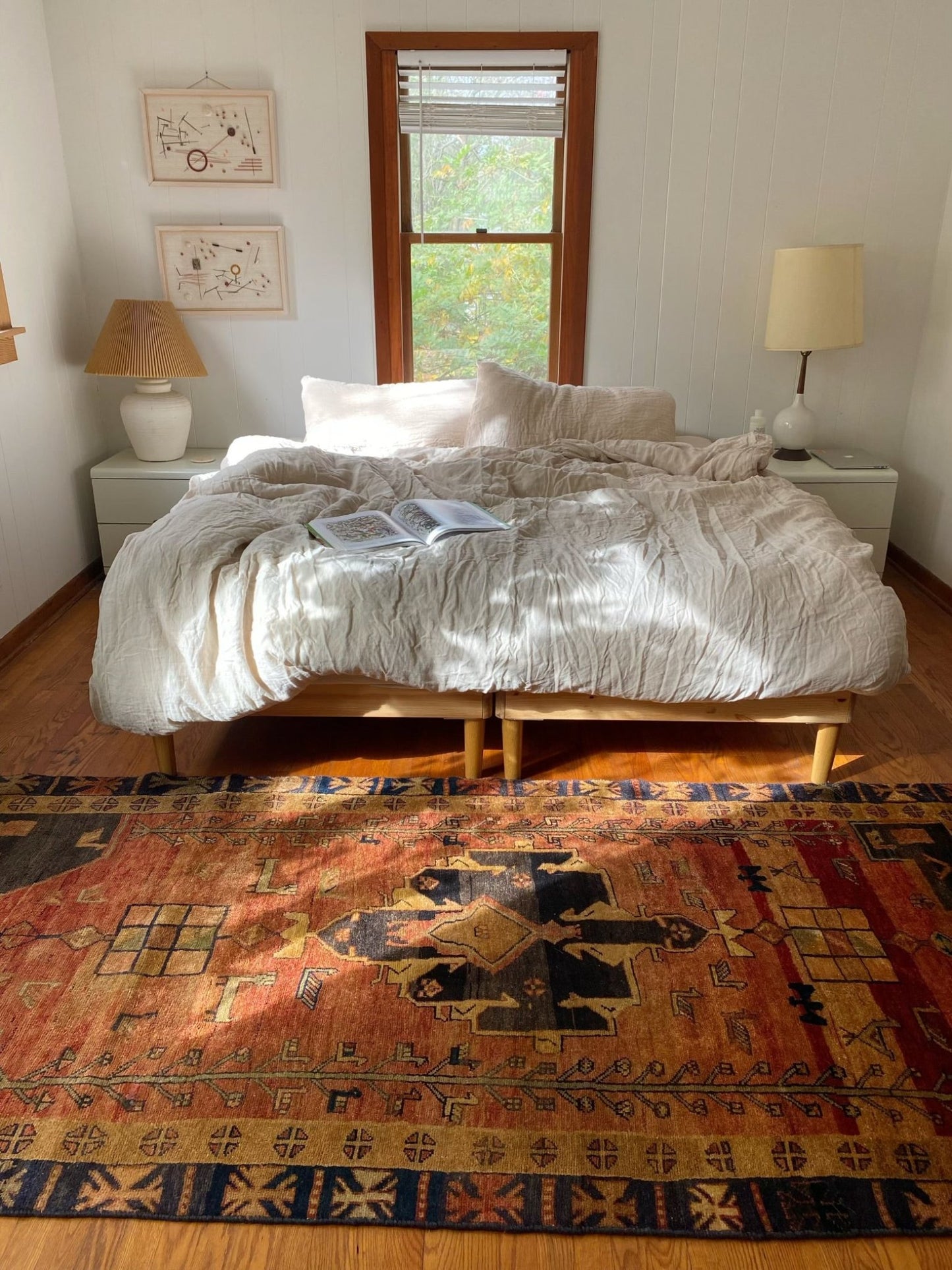Style a Bedroom Space with a Vintage Persian Area Rug