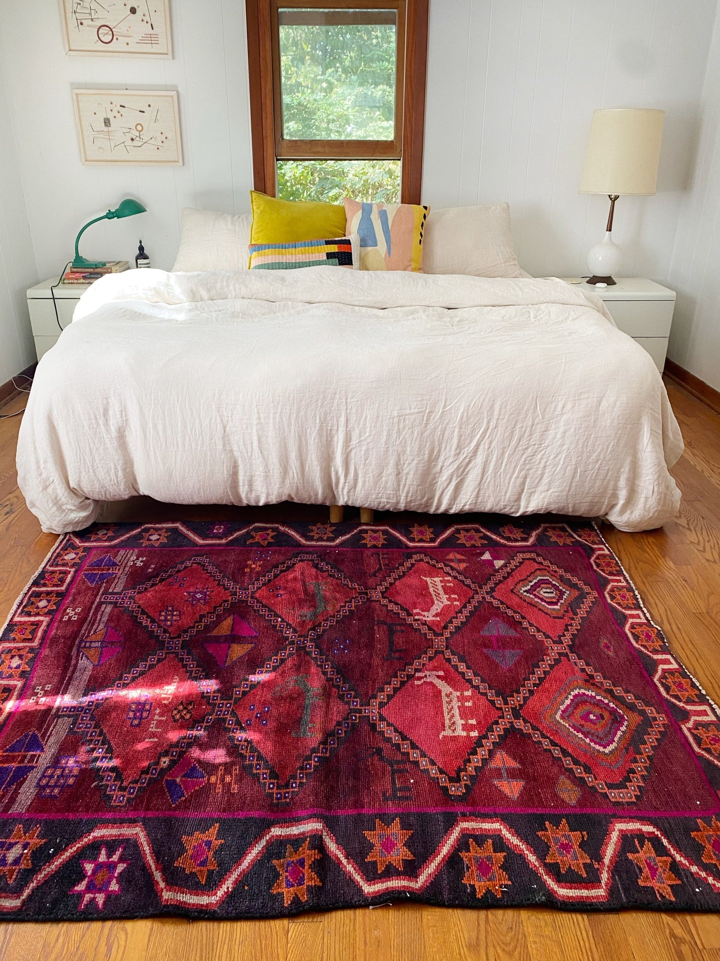 See Thea Persian Rug in a Bedroom