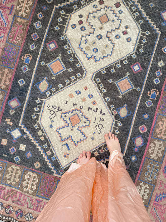 Ler Pink Vintage Persian Rug