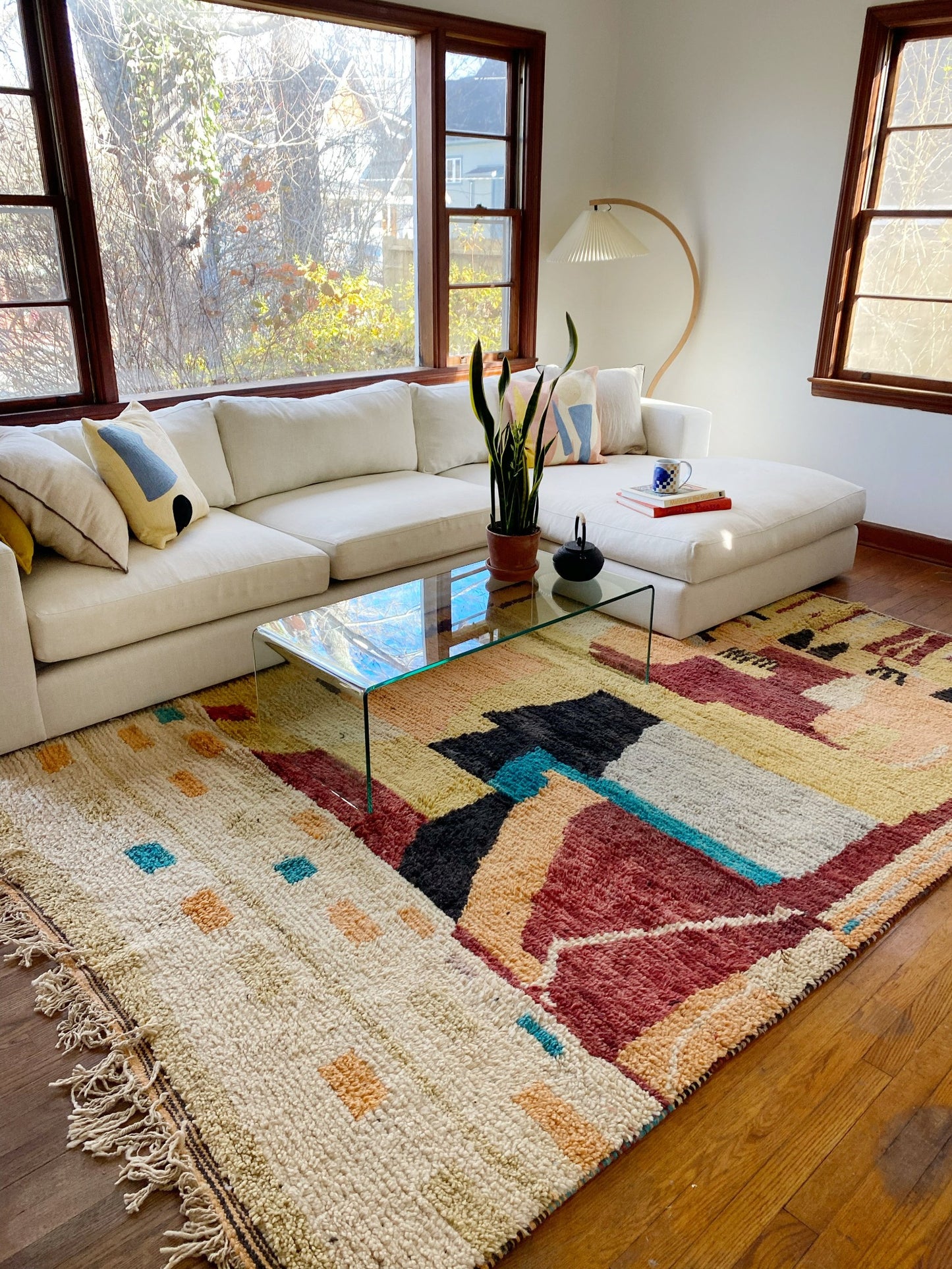 Style Bennett Morocan Rug with a Sectional Couch