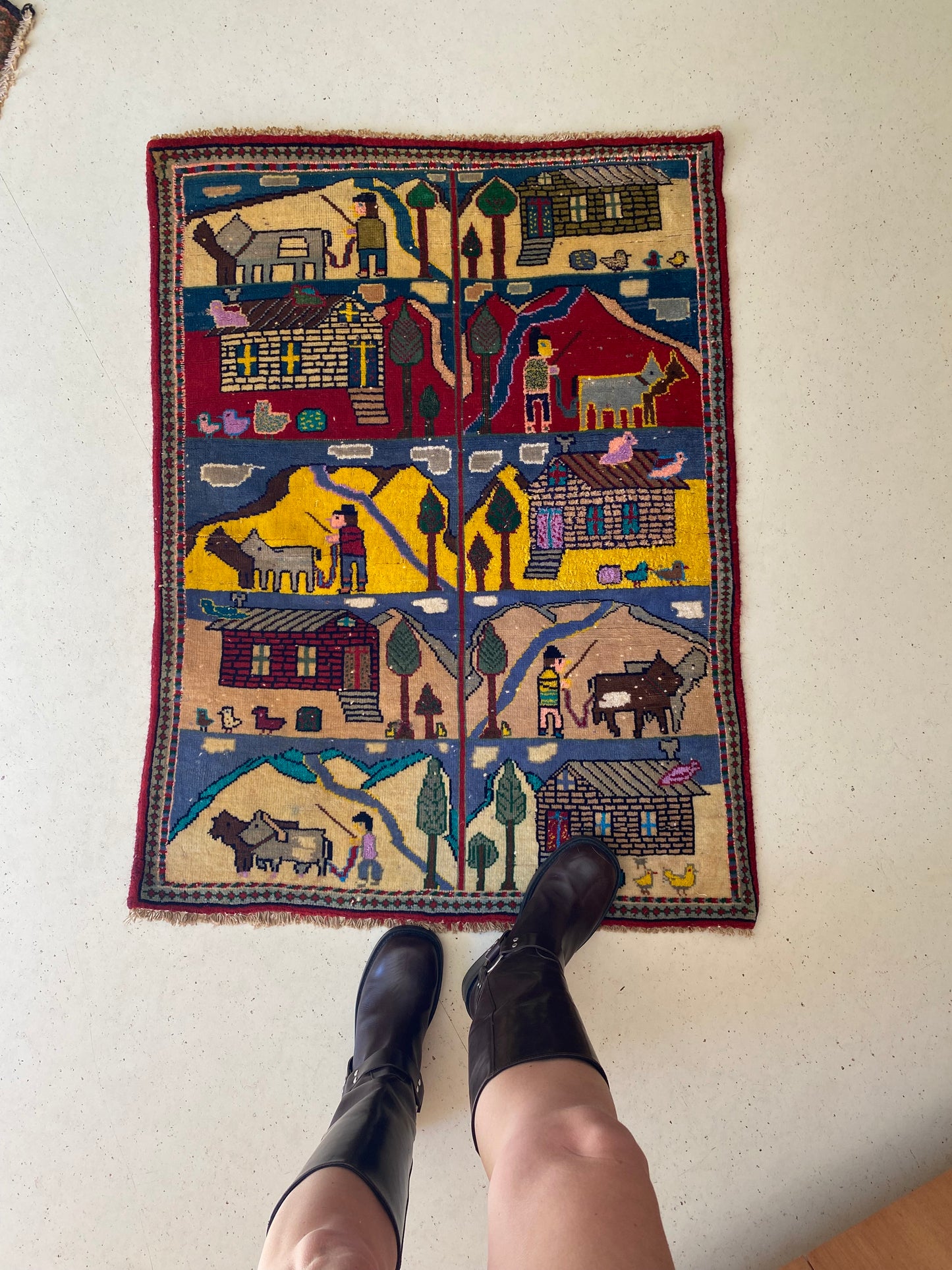 Isley Vintage Persian Mini Rug