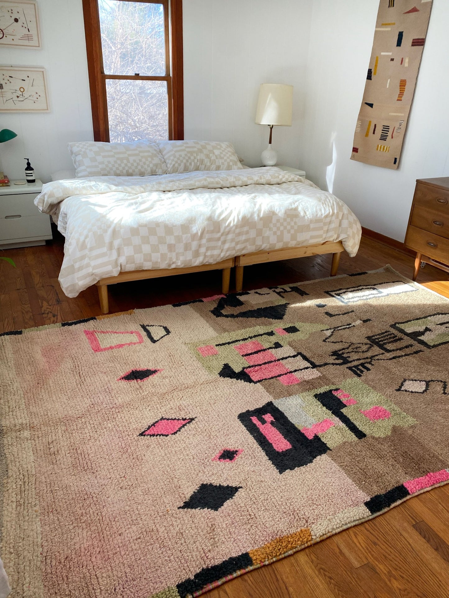 Shop Serra Moroccan Rug | Lost Hunt Vintage