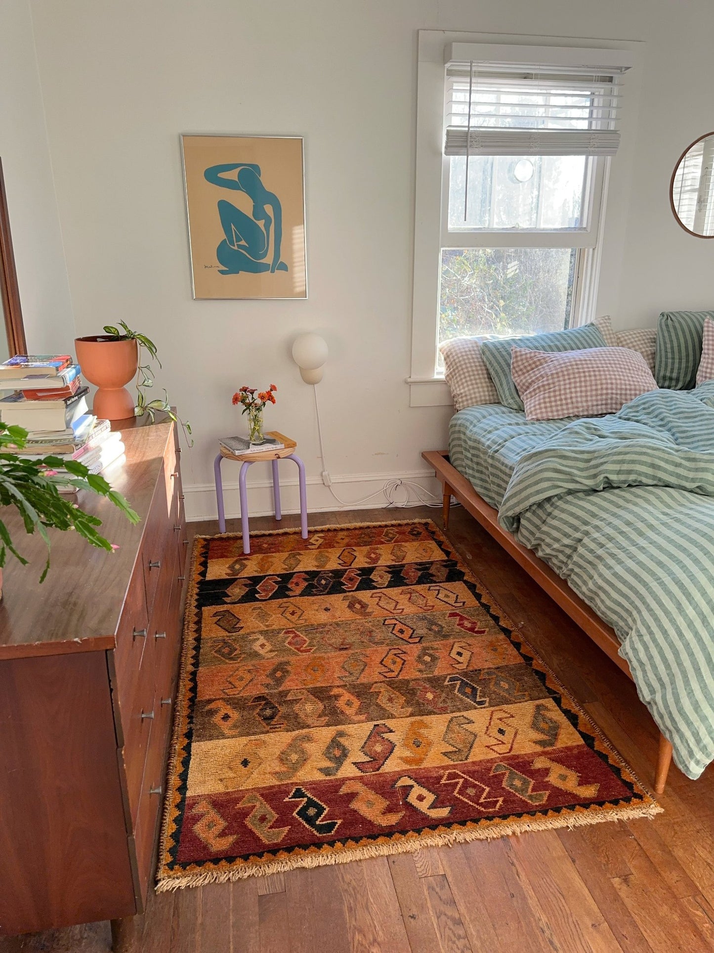 Enhance a Bedroom Scene with a Vintage Persian Rug