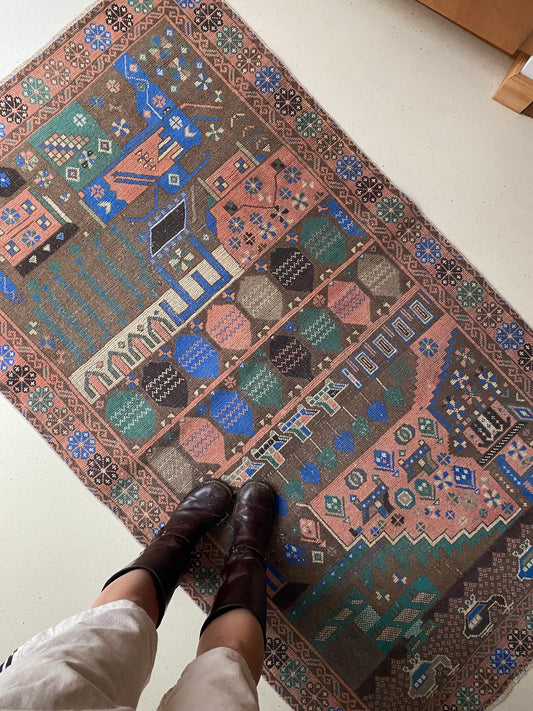 Durres Vintage Persian Rug