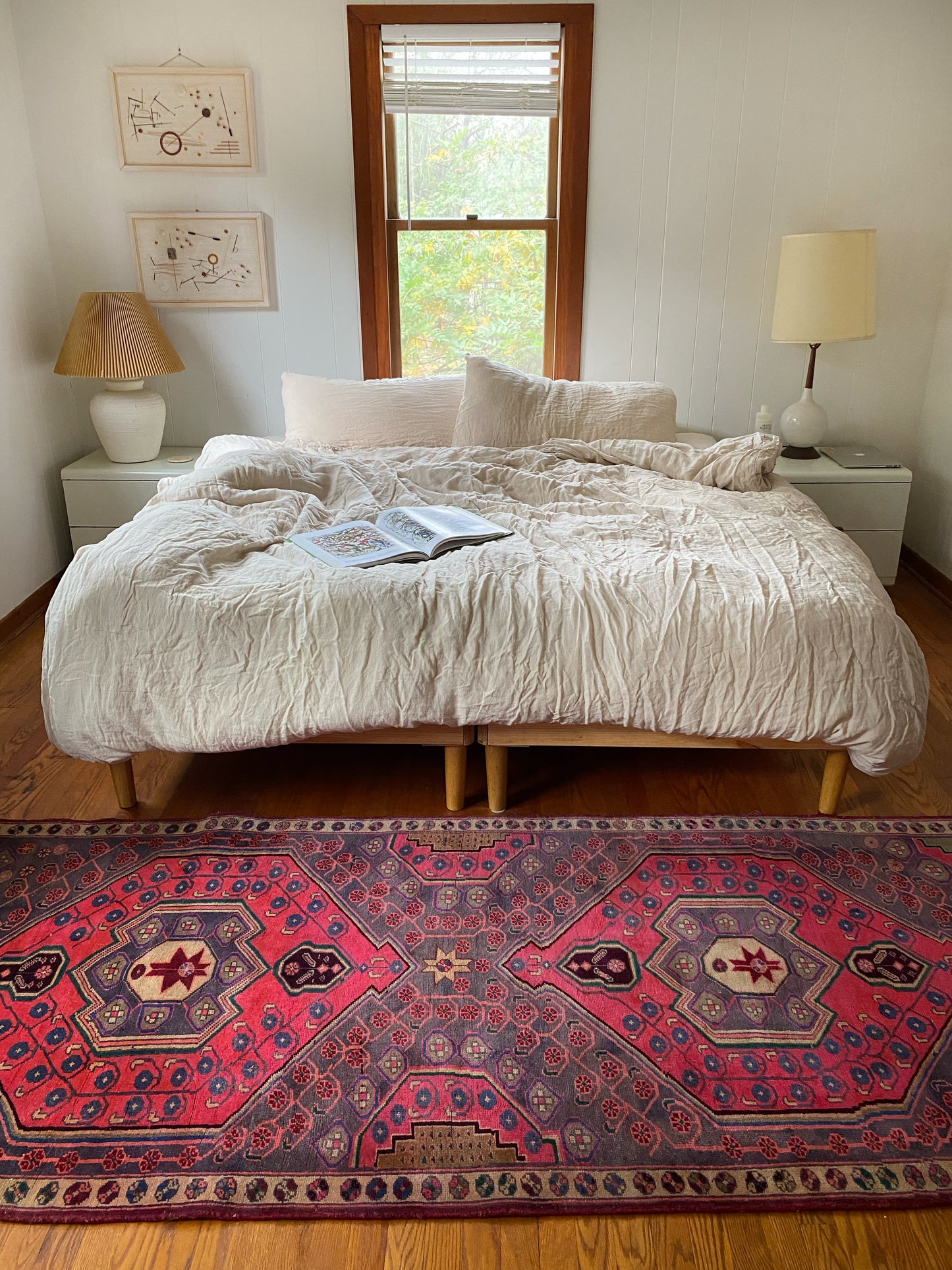 Conidae Pink Vintage Persian Rug