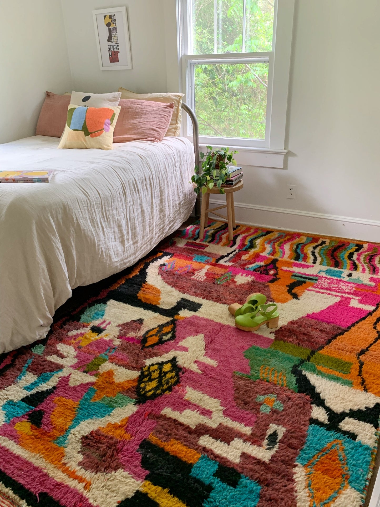 Nalca has pops of fuschia, tangerine and chartreuse, sure to make your home a stunner !