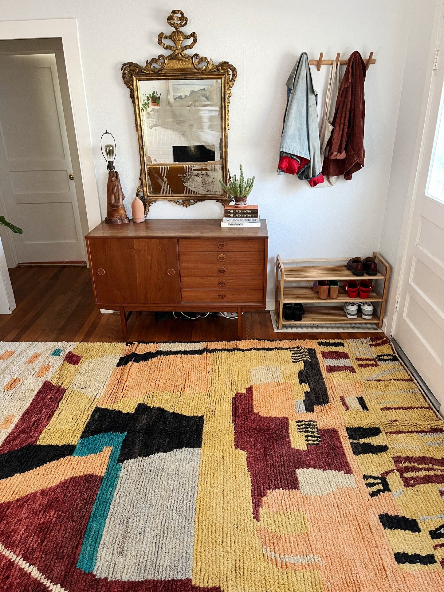 Elevate an Entryway with Bennett Moroccan Rug