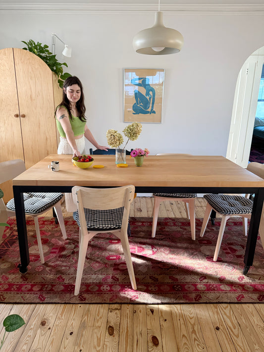 Pesca Vintage Persian Rug