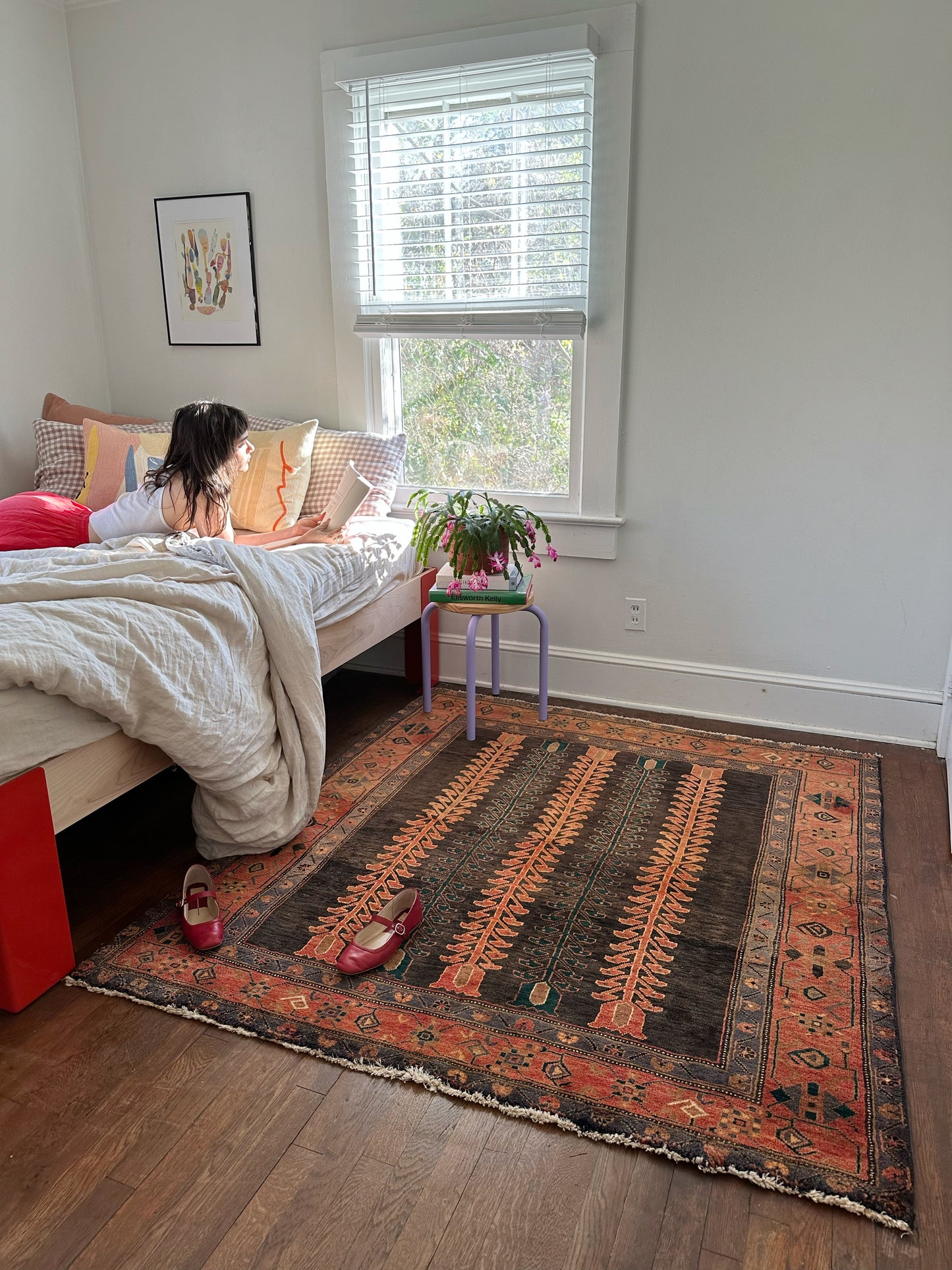 Warm up a Bedroom with a Vintage Persian Rug