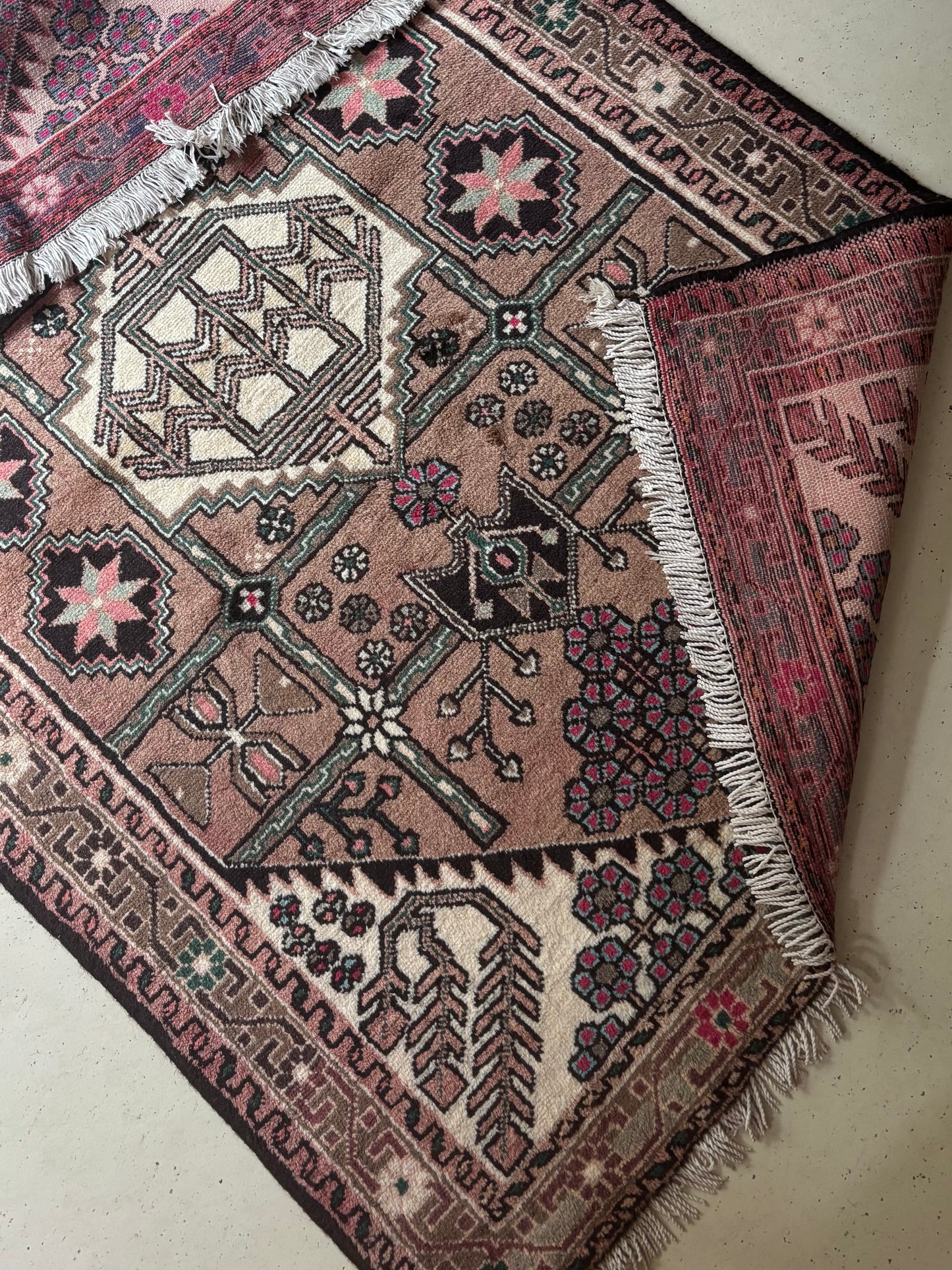 Lake Vintage Persian Rug