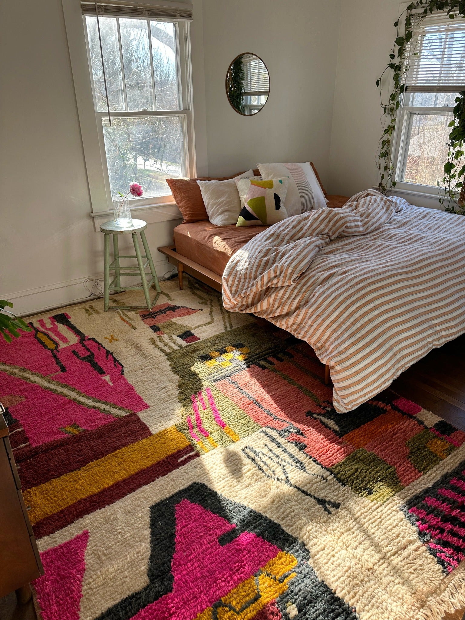 Style Ciolo Moroccan Rug in a Bedroom
