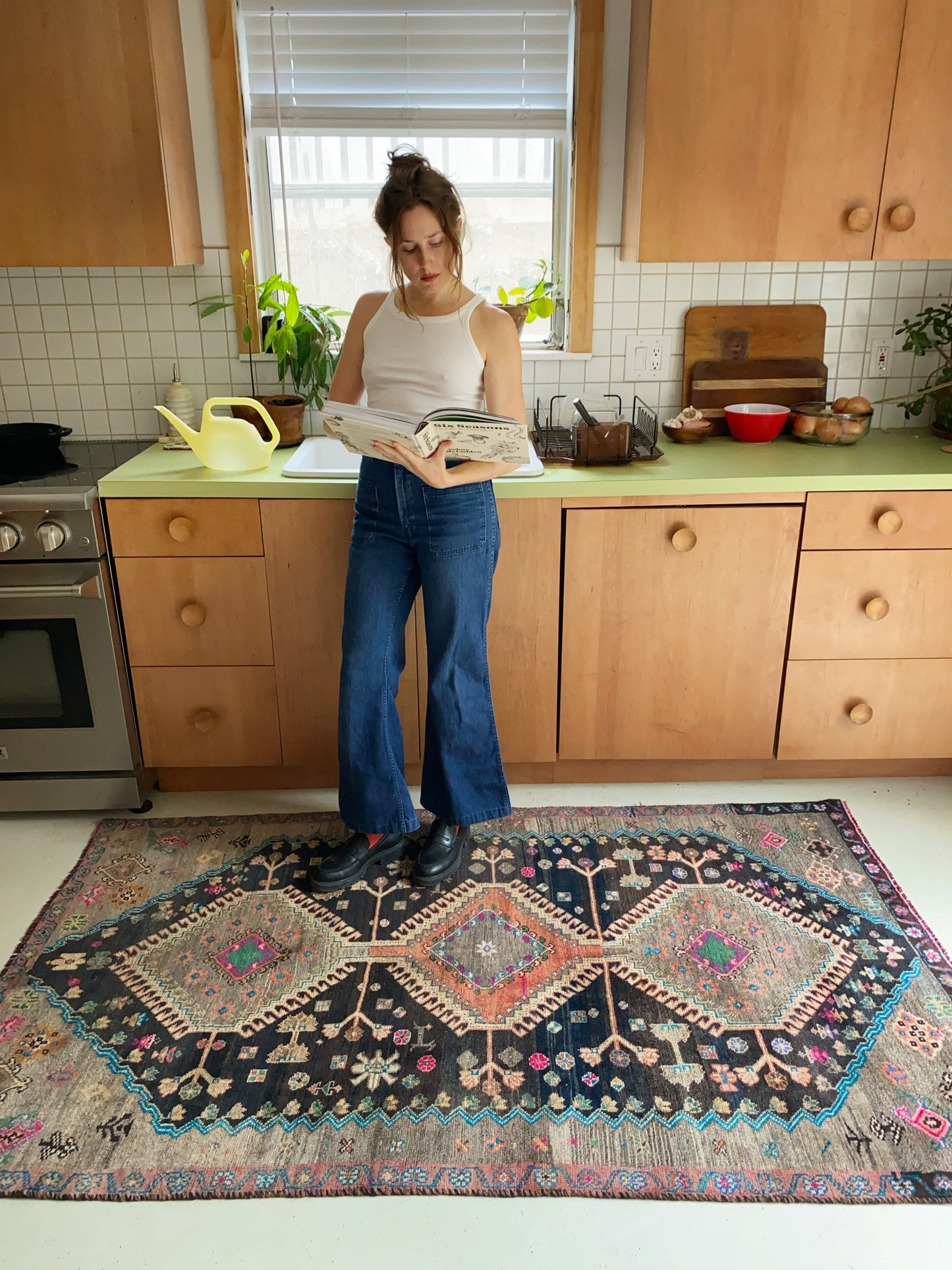 Style Palay Persian Rug in a Kitchen