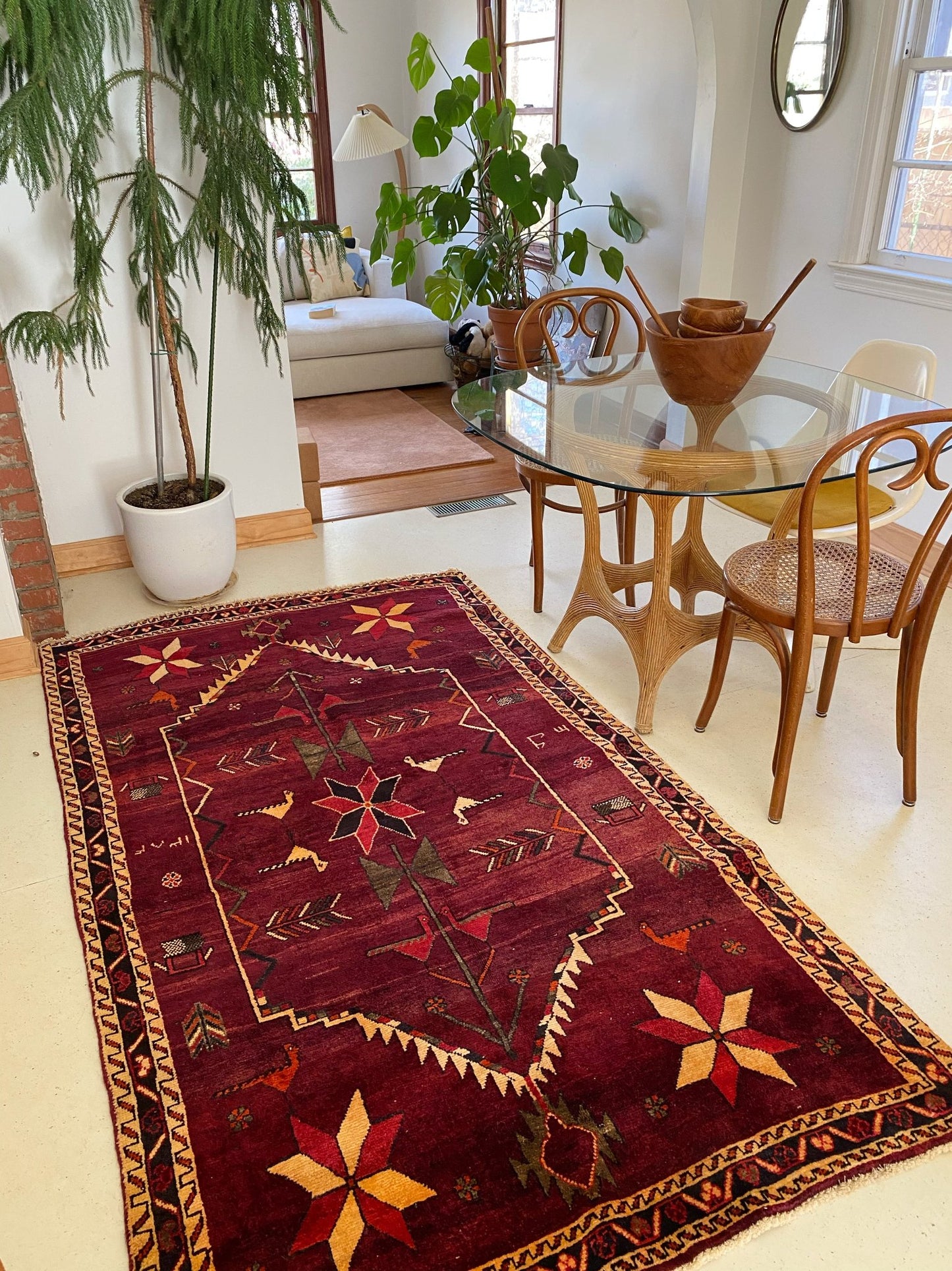 Enhance a Dining Room Space with a Vintage Purple Area Rug