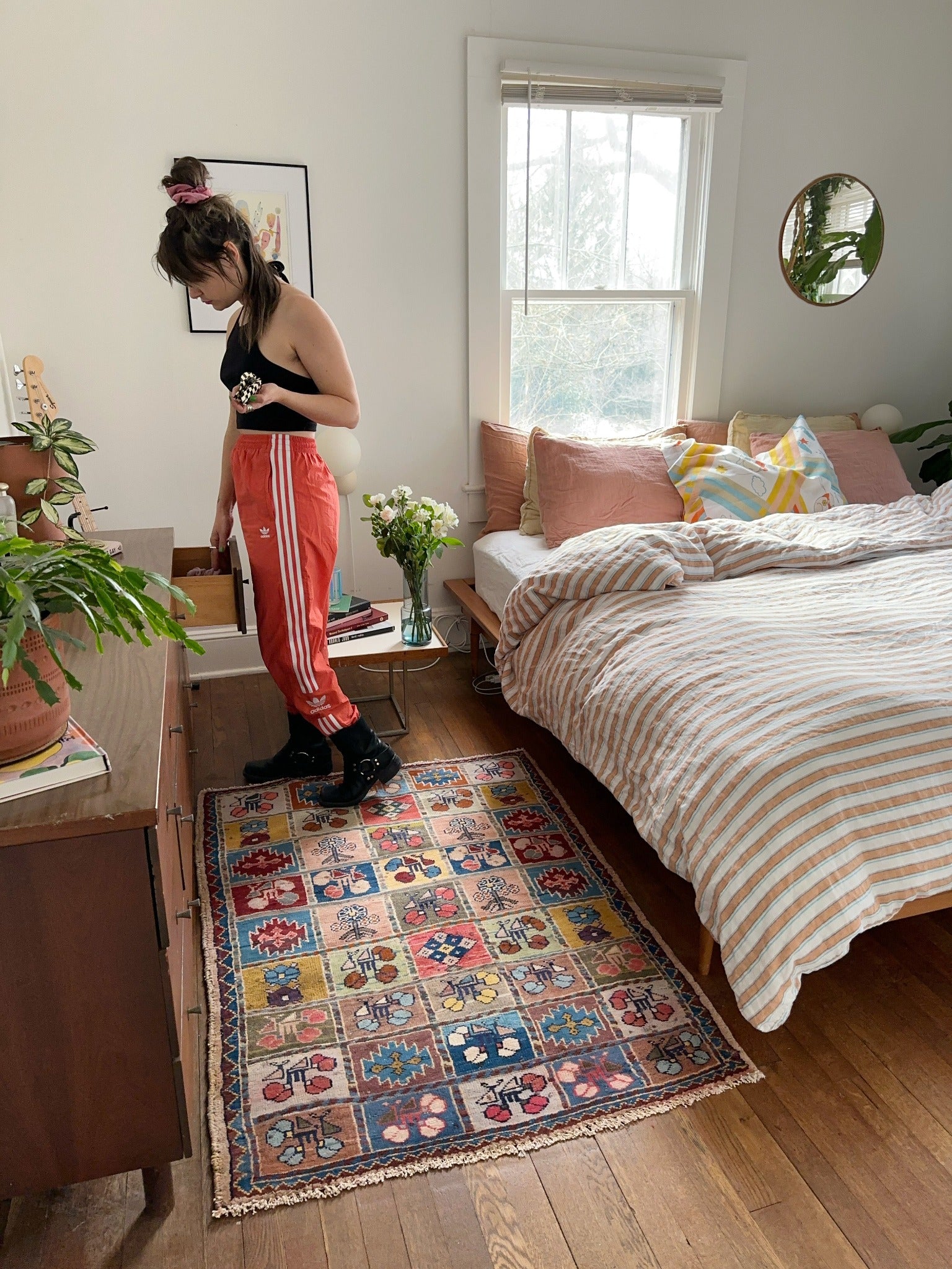 Danli Persian Bahktiari Garden Rug | Lost Hunt Vintage