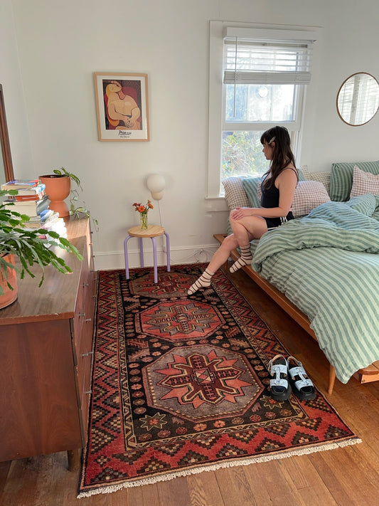 Style a Bedroom with a Vintage Persian Rug