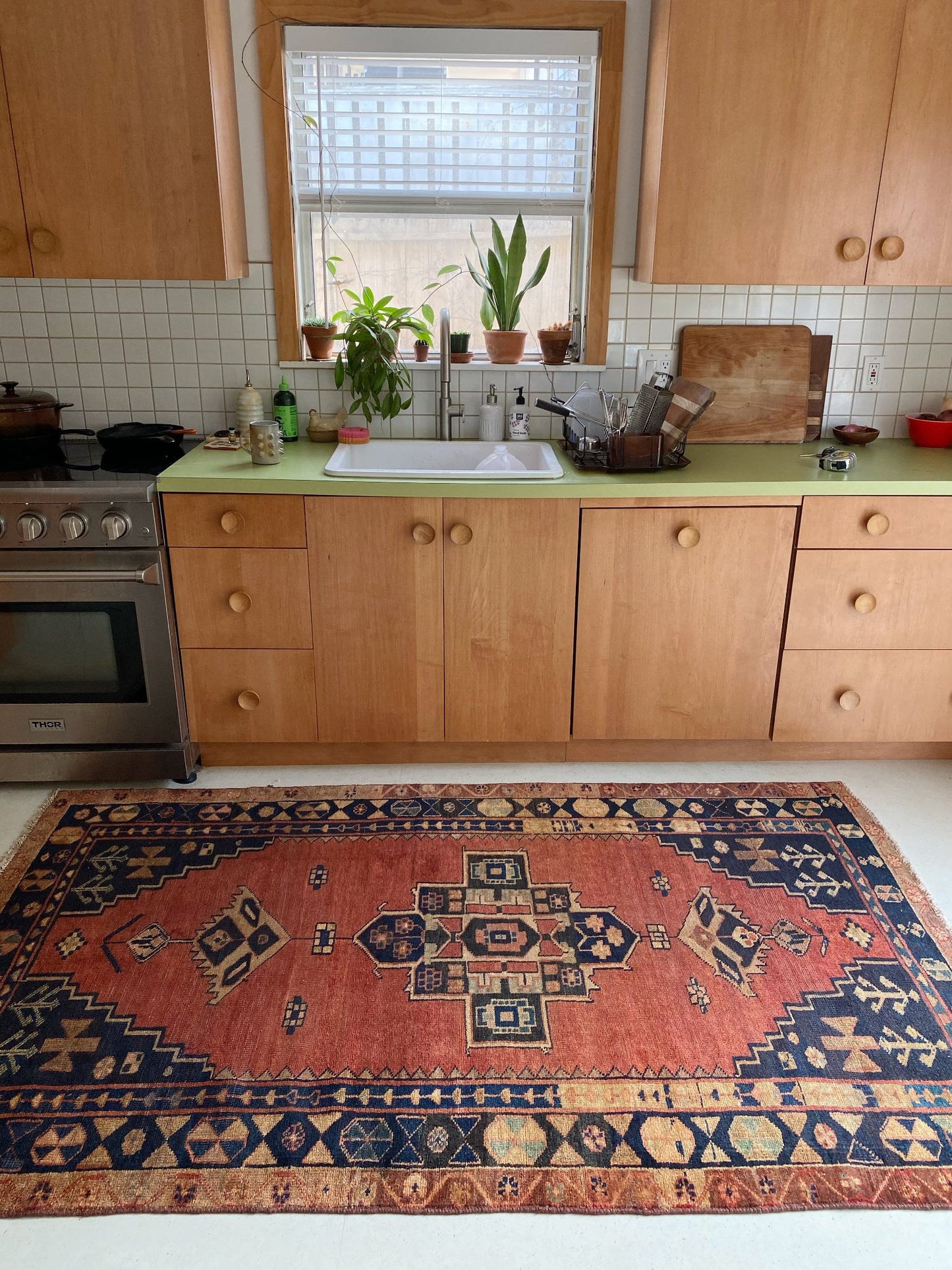 Enhance a Kitchen Scene with a Vintage Persian Area Rug