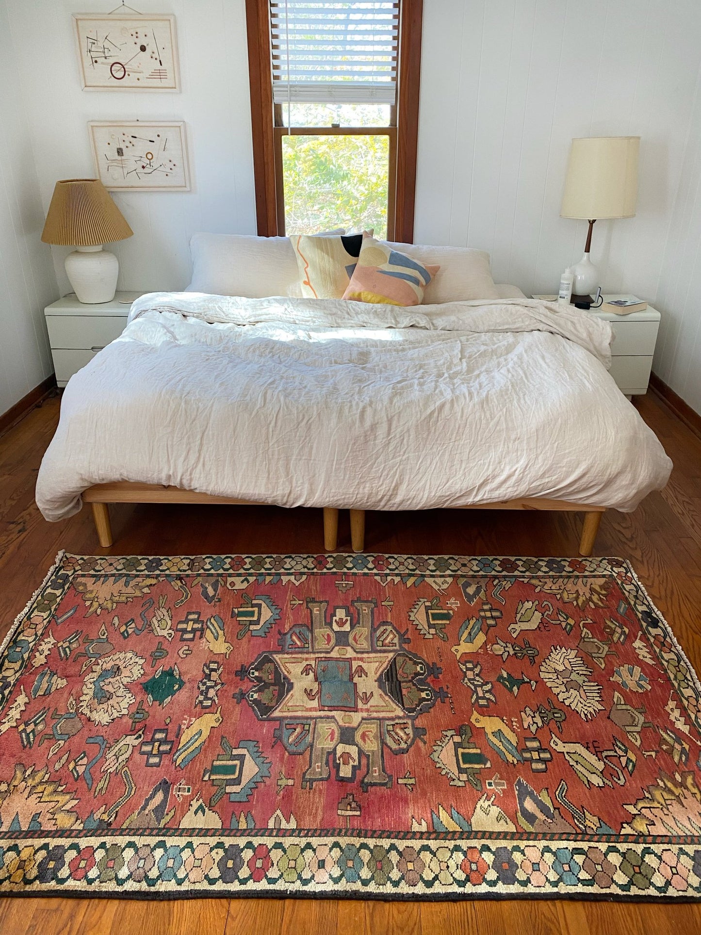 Style a Vintage Persian Colorful Rug with a Modern Bedroom