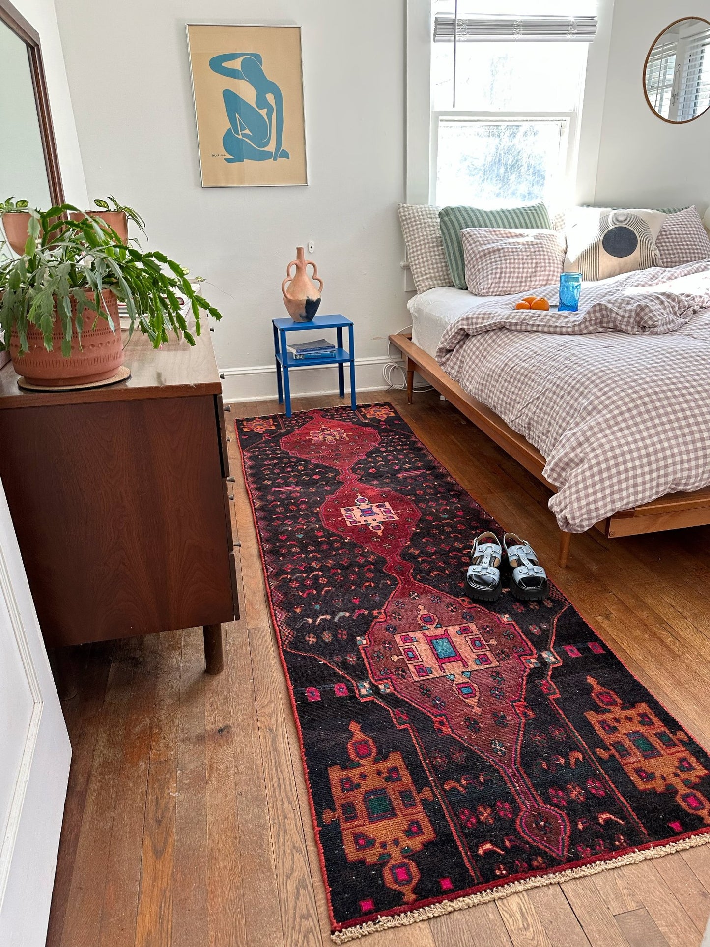 Enhance a Bedroom Scene with a Vintage Charcoal Runner RUG