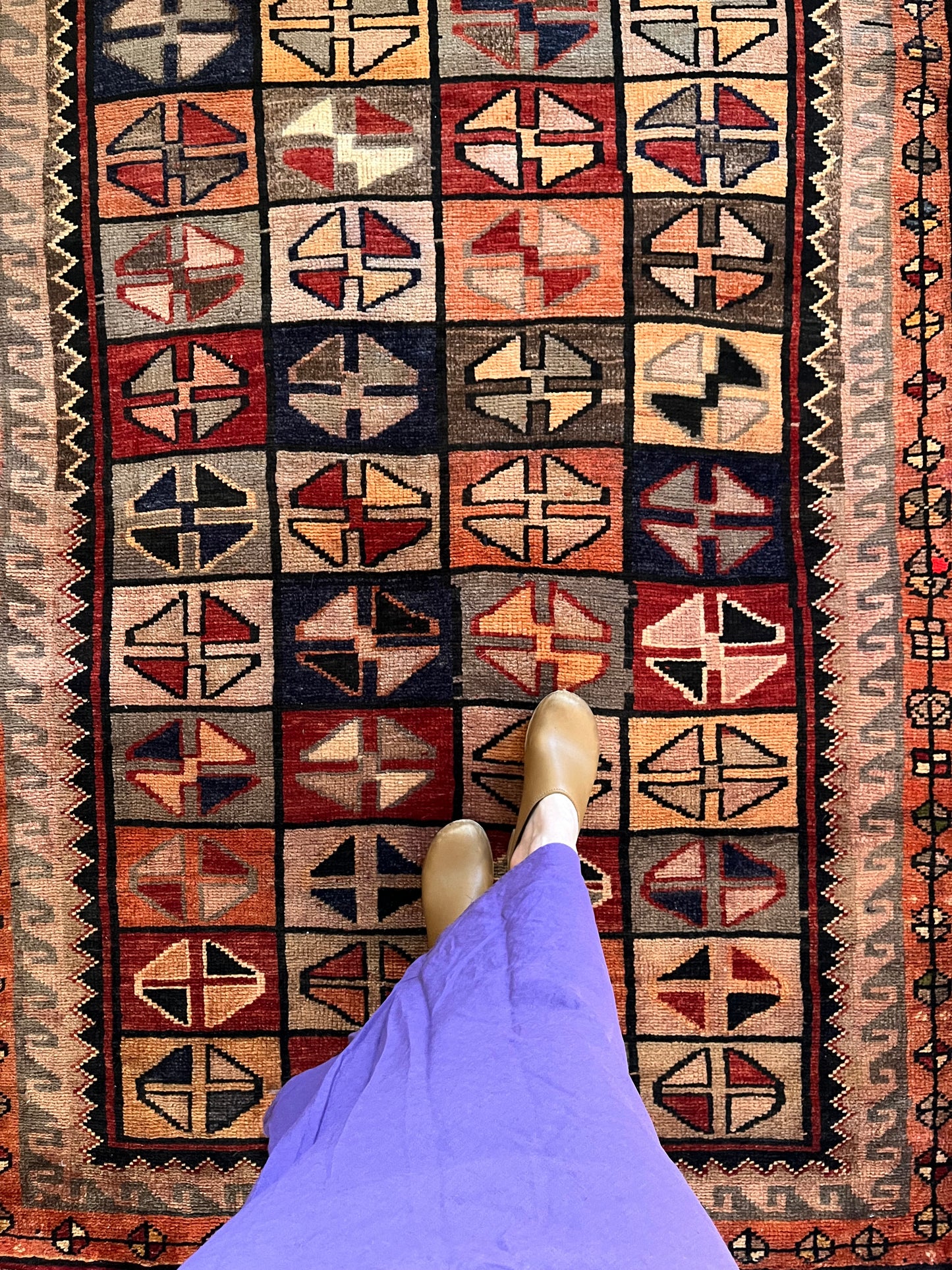 Hisar Vintage Persian Rug