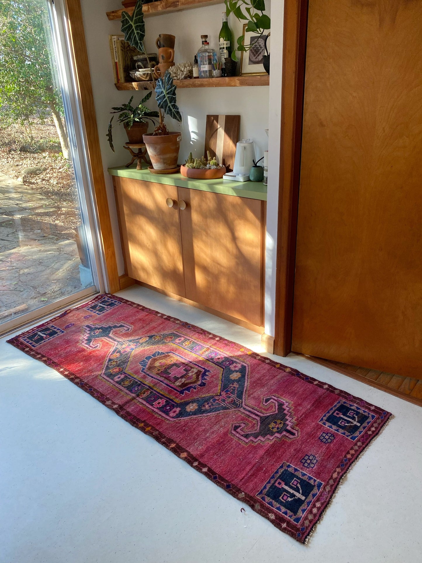 See the Pink Field in Mauro Vintage Persian Rug