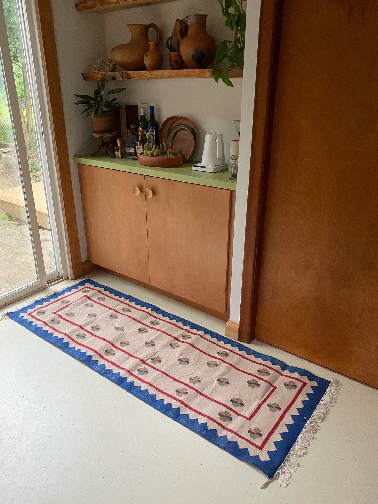 Style Flatweave Runner Rug in a Kitchen